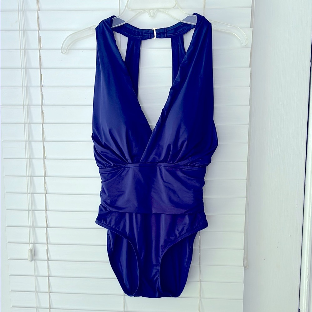 Badgley Mischka  Swimsuit One Piece Dip Back Mio SZ 8  Purple Blue